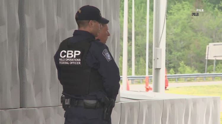 Reports of ICE activity cause concern, brief school lockouts in Maine on Tuesday