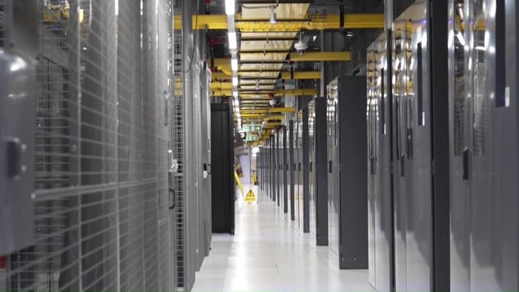 Scarborough considers ban on data centers