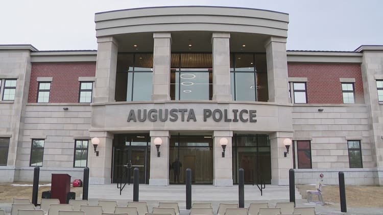 Part of Route 3 in Augusta closed after crash