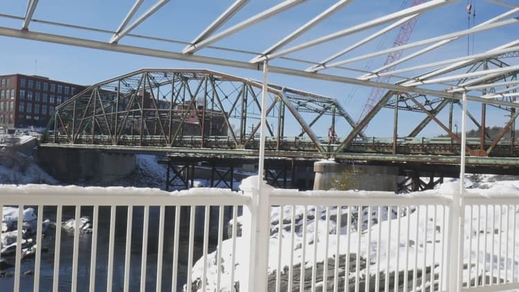 Brunswick art show honors original Frank J. Wood Bridge and its community legacy