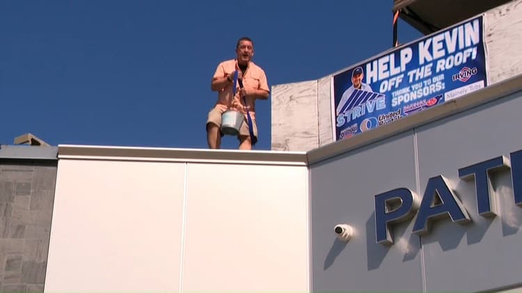 Man returns to Saco roof to raise money for nonprofit aiding those with disabilities