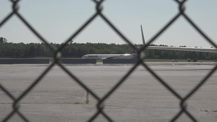 Smoke from headphones charging case caused Swiss Air emergency diversion in Bangor