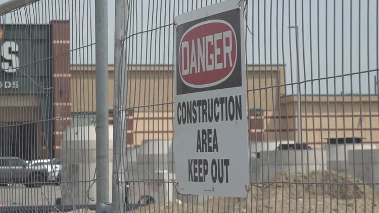 South Portland hotel project displaces several businesses near Maine Mall