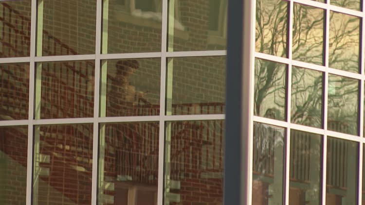 During ICE operation in Maine, at least 25% of kids in one school district were absent on any given day, mayor says