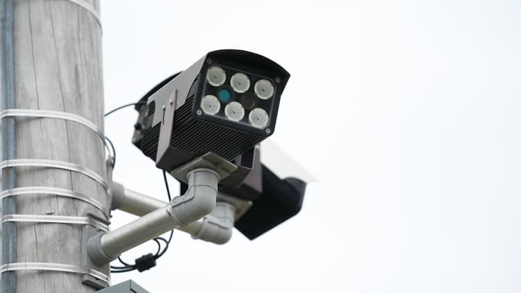 Brewer will stop using license plate reading cameras after vendor stored data too long
