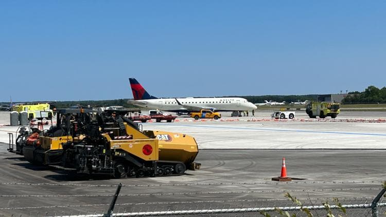 Plane returns to Portland Jetport after emergency