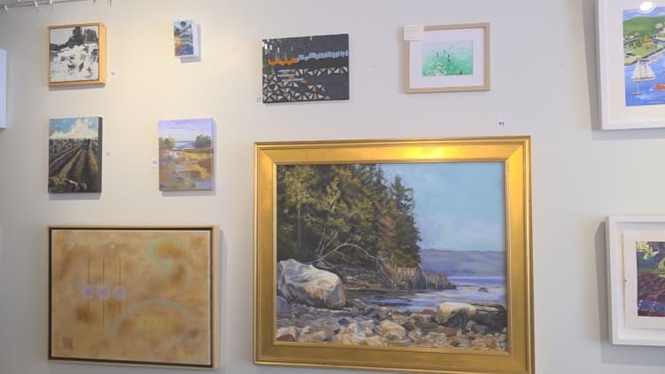 Camden restaurant holds an art fundraiser for Lily Robbins