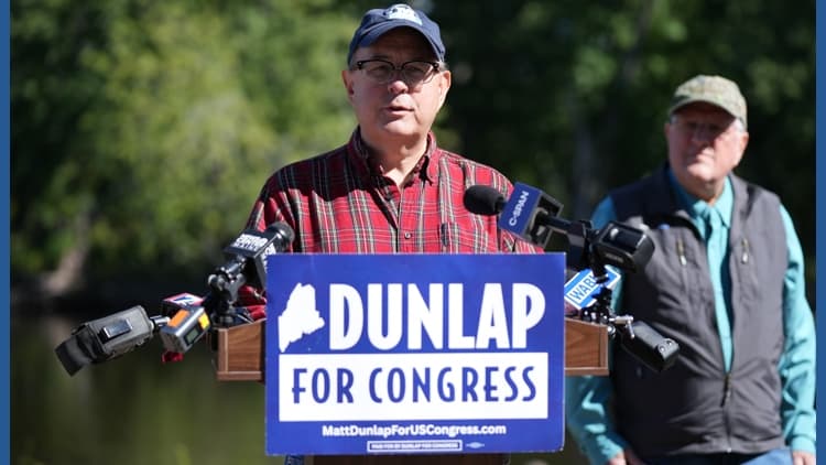 Matt Dunlap holds Lewiston town hall, vows checks on Trump, backs Medicare-For-All