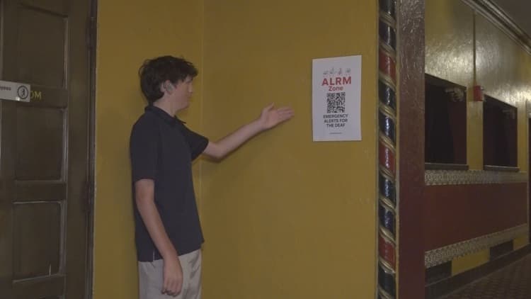 Emergency alerts for deaf and hard of hearing people now available at two Portland music venues