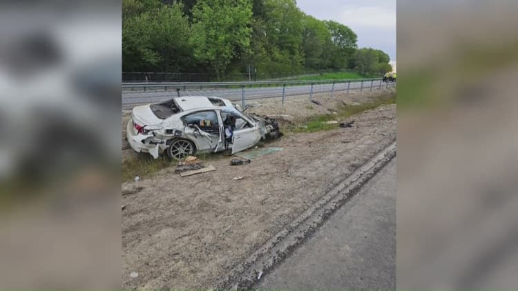 Three people suffer serious injuries in Brunswick crash early Sunday morning