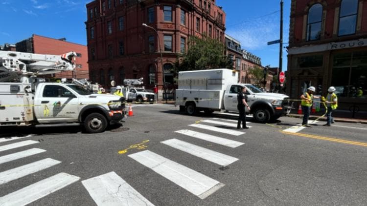 Underground explosion at sidewalk intersection in Portland sends bricks flying Sunday