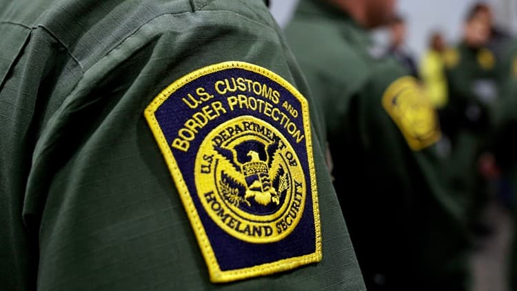 Maine pauses issuing undercover license plates following federal request